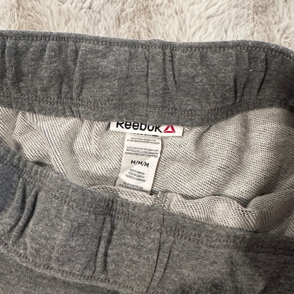 Reebok Shorts - Picture 2 of 3